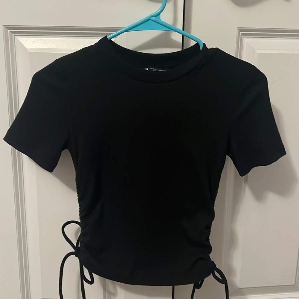 Zara Black Ribbed Short Sleeve Top